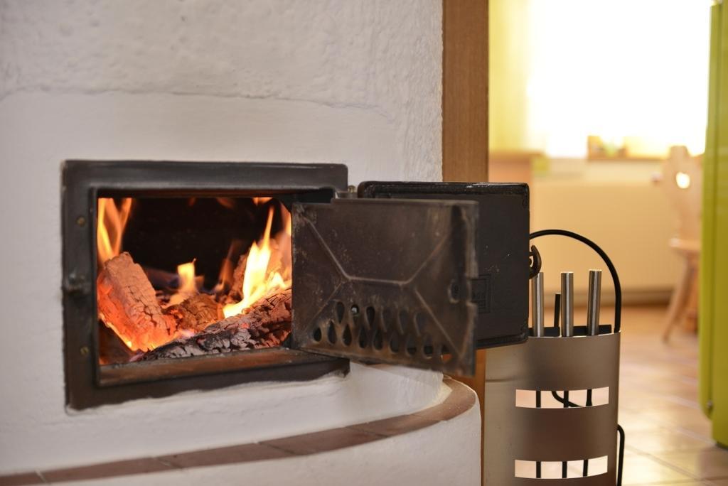 Höllwarts Appartements Sankt Johann im Pongau Kamer foto